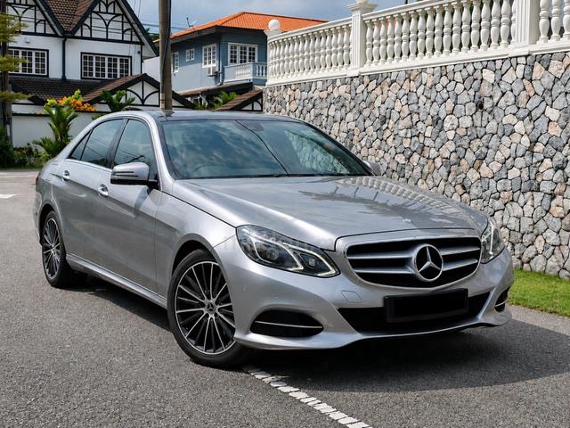 2014 Mercedes Benz E250 Power Boot/P.Roof/Keyless - 1
