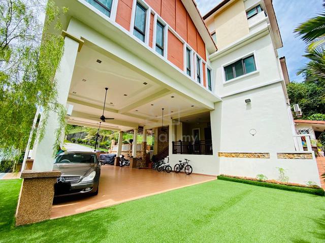 8,500 sqft BUNGALOW WITH PRIVATE LIFT, Tmn Melawati KL 1