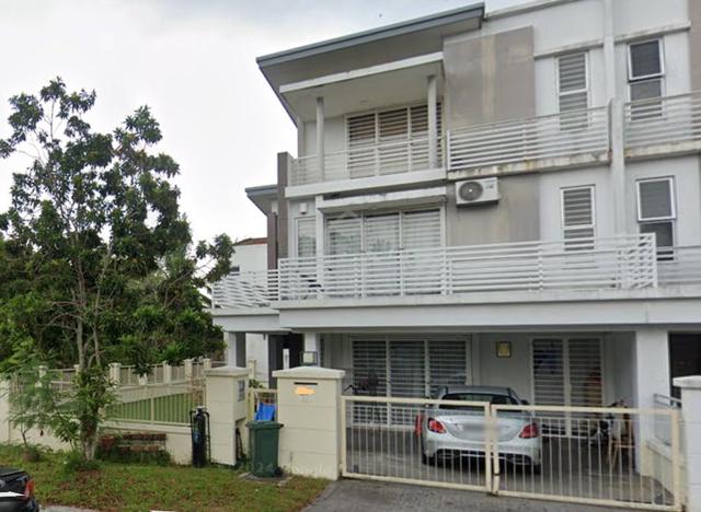 Corner Lot 3 Storey Link House Sunway Alam Suria for SALE!!! 1