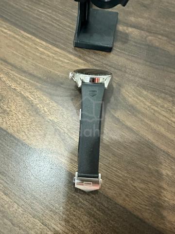 Tag Heuer Connected Calibre E4 42mm (Golf) - photo 4 of 6