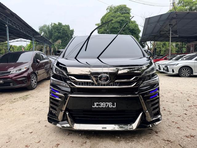 Toyota VELLFIRE 2.5 ZG Sunroof Facelift (A) - 2
