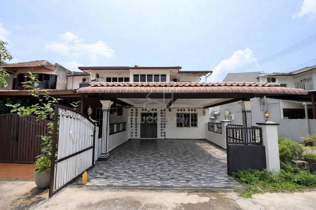 End Lot Double Storey Terrace Taman Rakan Sungai Long Cheras Kajang 1