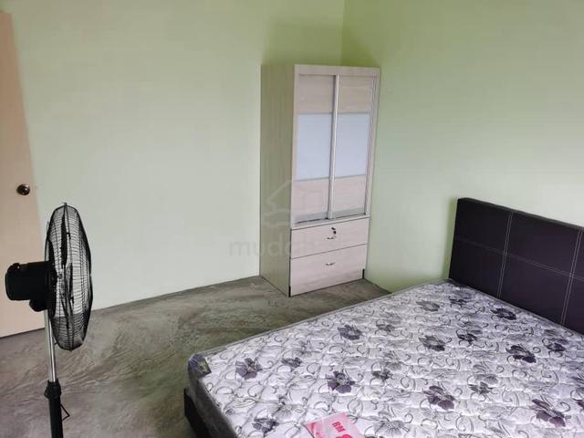 Flat Taman Pelangi Indah 3