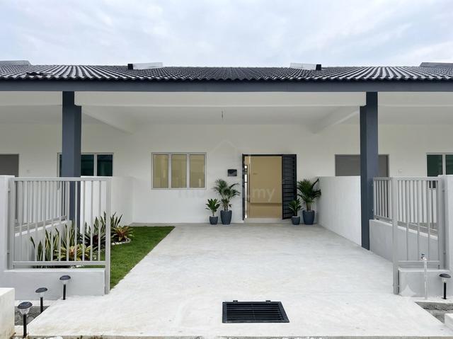 Single Storey Pantai Sepat Good For Homestay 1