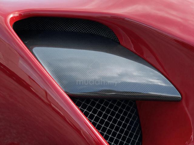 2016 Ferrari 488 GTB CAM/LIFT/CARBON/RACING SEATS - 4