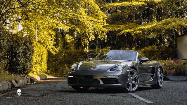 2021 Porsche 718 2.0 BOXSTER SA - 2