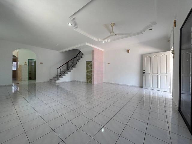 Pasir Puteh / 2 Storey Semi-D / 35x80 / FREEHOLD / Good Condition! 1