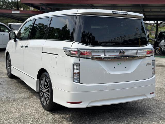 2021 Nissan ELGRAND 2.5 HIGHWAY STAR S (A) - 4