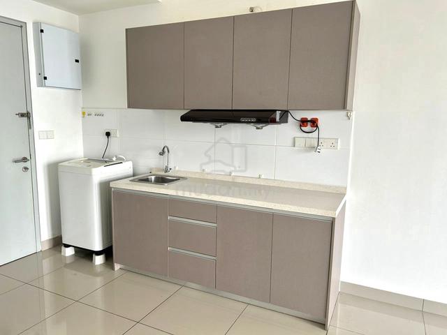 Paramount Utropolis Glenmarie 1