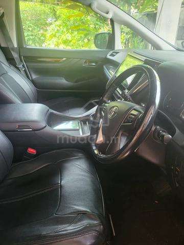 2017 Toyota ALPHARD 2.5 2.5 SC (A) - 4