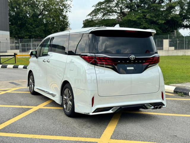 2024 Toyota ALPHARD 2.5 Z (A) Full Spec Sunroof - 4
