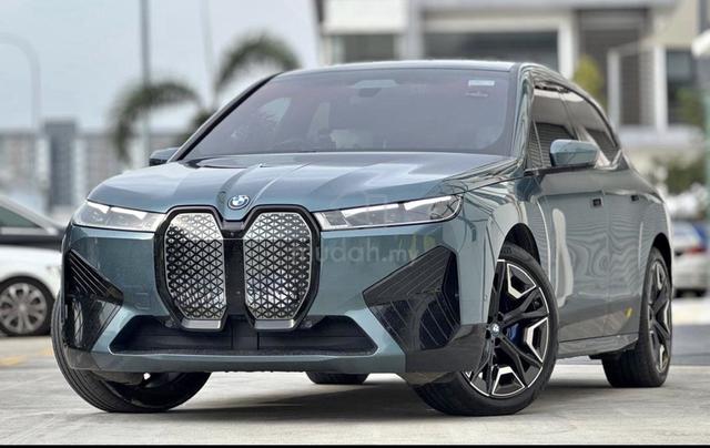 2022 BMW iX xDrive40 M-Sport - BMW Dealer Warranty - 1