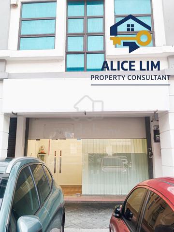 Facing Main Road Ground floor Shop Lot 1650sq At Bayan Bay Bayan Lepas 1