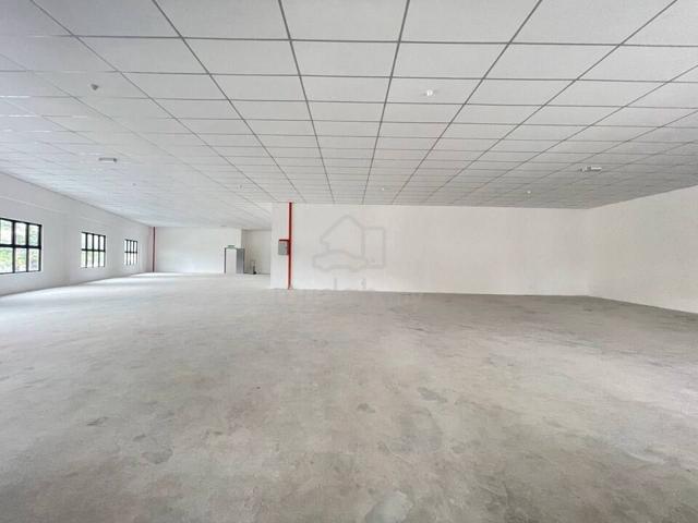Batu Kawan Semi-D Factory, Large Built-Up Area, Ideal for Investment 1