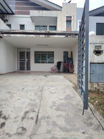 Room for rent Seri Austin 1