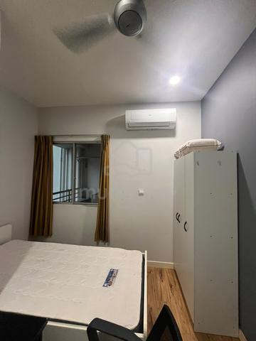 Room for rent 1