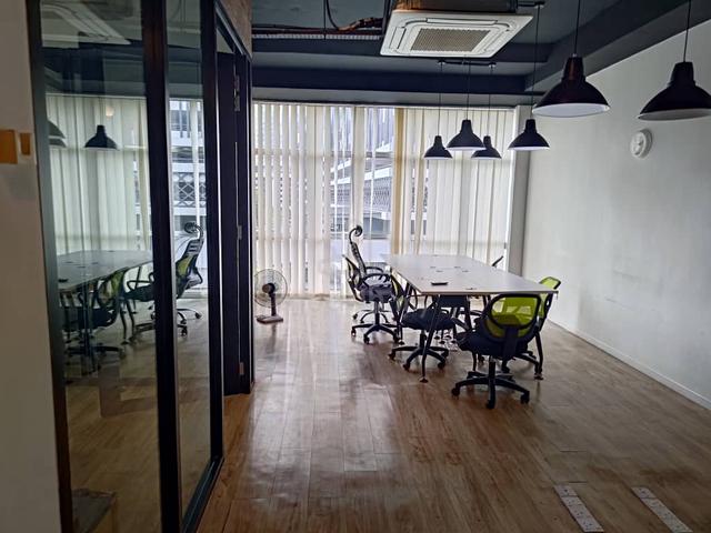 connaught avenue 3 storey shoplot for sale (cheras) 1