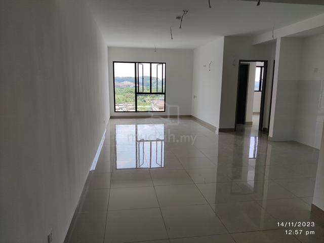 Avia Plus, Bandar Country Homes 1