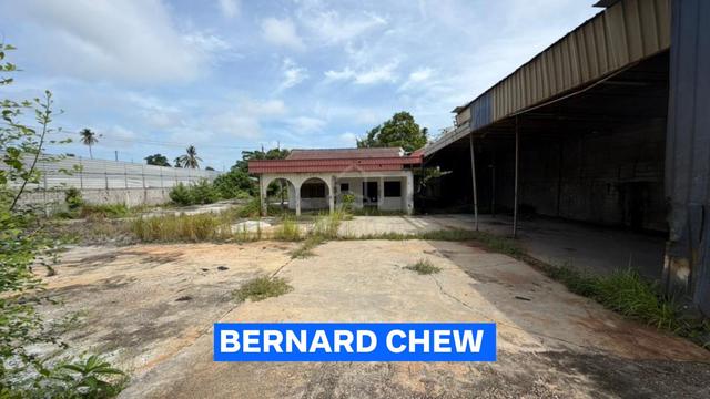 Industrial Land Sale 18,570 sf Diamond Valley Batu Maung 1