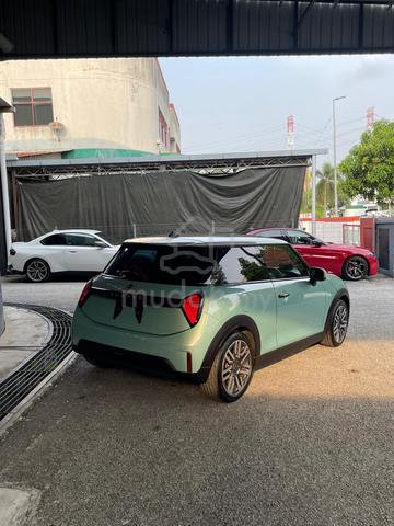 2024 Mini COOPER C Classic Trim 1.5t (A) - 2