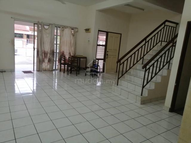 Kajang Puncak Utama Double Storey Terrace, Near Jade Hill and Balakong 1