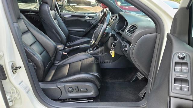 Volkswagen GOLF 2.0 GTi DSG 6sp S/ROOF F/SVC VW - 5
