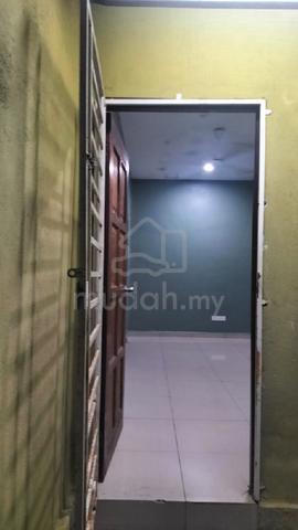 Rumah Sewa Di Pantai Remis, Jeram Selangor
1