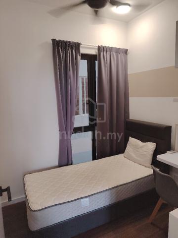 Small room 1