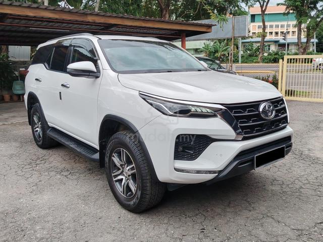2022 Toyota FORTUNER 2.4 Diesel Facelift - 1