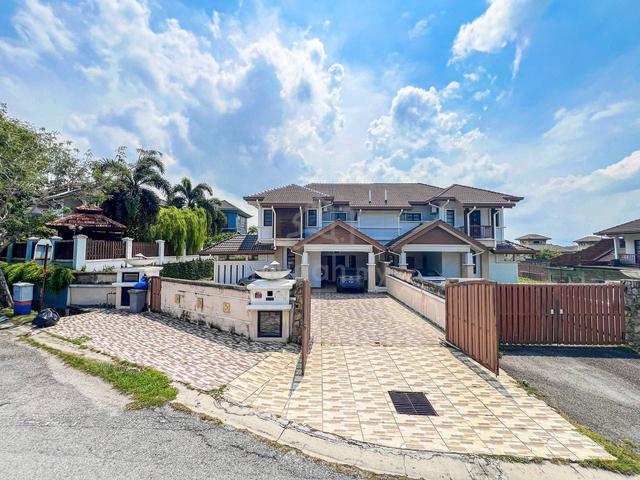 TANAH BESAR🔥Semi Detached House Laman Kekwa NILAI 1
