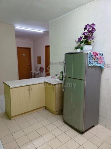 Flora Damansara 1