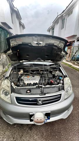 2003 Honda STREAM 2.0 IVS RN3883J9 (MQ) (A) - 4