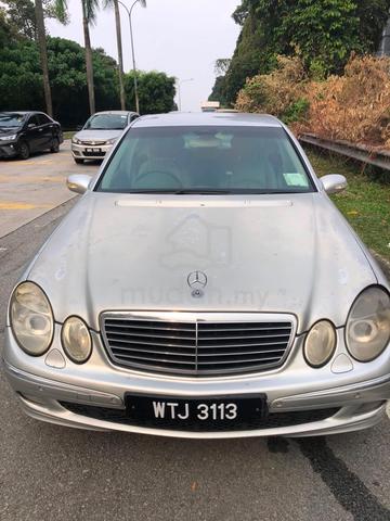 2005 Mercedes Benz E-CLASS 2.6 240 AVANTGARDE - 1