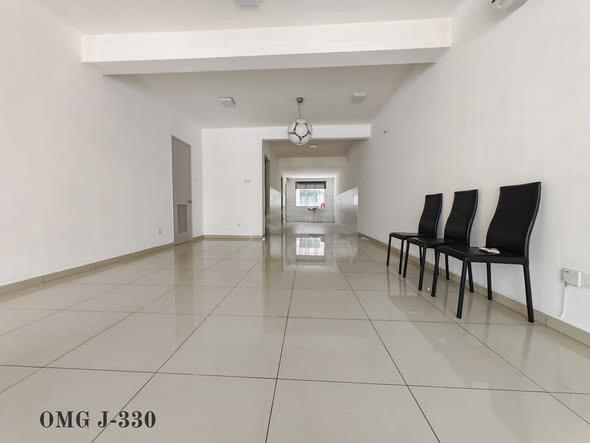 Bandar Botanic Penaga 3 Storey House Basic Unit 1