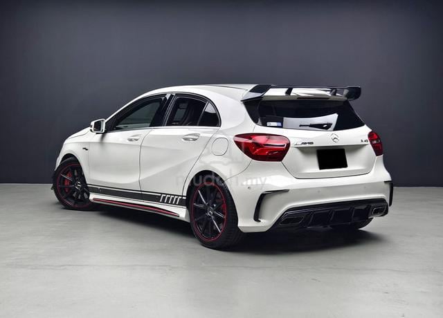 W176 2017 Mercedes Benz A45 AMG 2.0 FACELIFT 381HP - 2