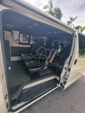 2023 Toyota Hiace 2.5 Turbo Diesel Manual 9 Seater - 5