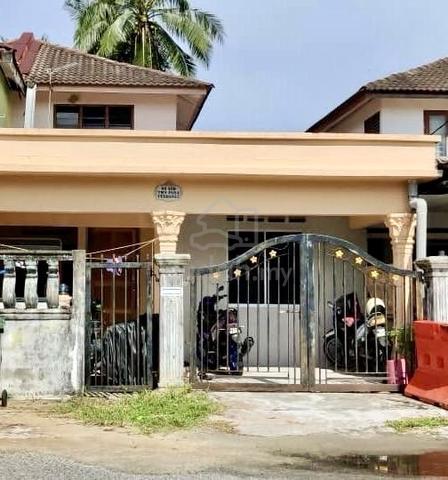 TERES Setingkat Setengah Taman Paka Perdana 2, PAKA 1