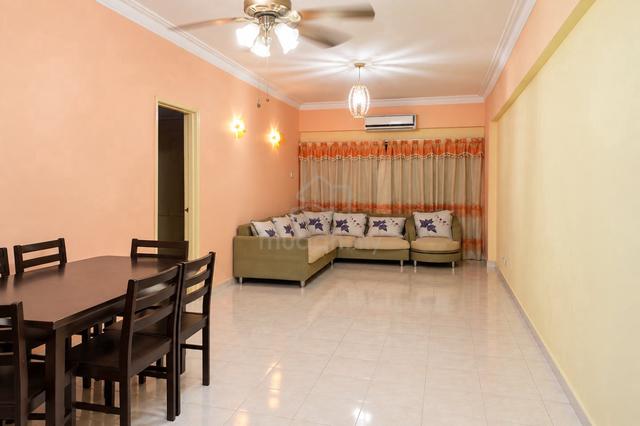 Sri Gotong Apartment 1