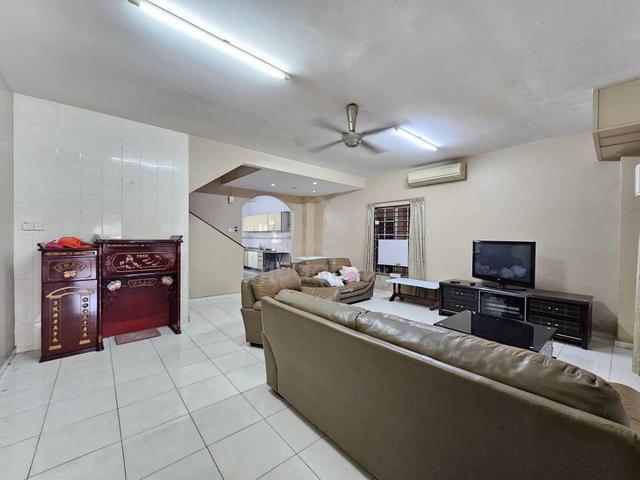 Kajang @ Taman Suria Fully Furnished End Lot 2 Storey Terrace for Rent 1