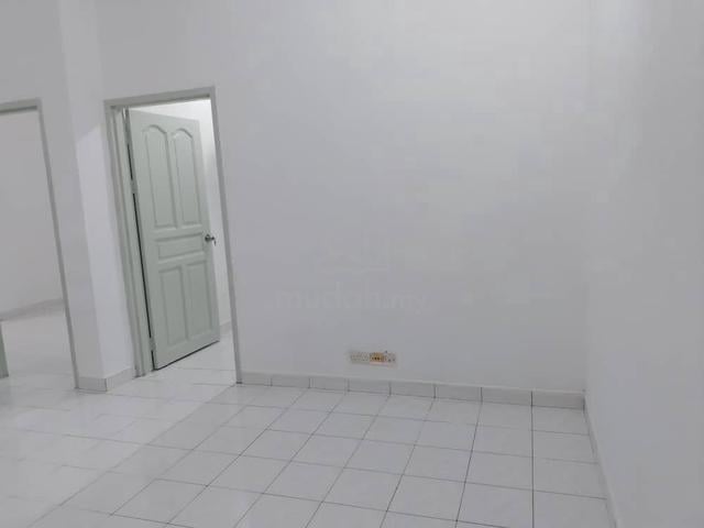 Taman Penampang Apartment 1