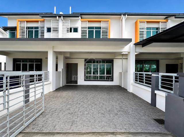 Bandar Hillpark PINES Puncak Alam Double Storey 1