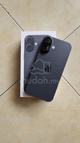 IPhone 17 - photo 2 of 2