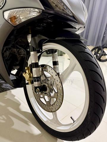 Y15ZR V2 TAHUN 2022 Standard - photo 4 of 6