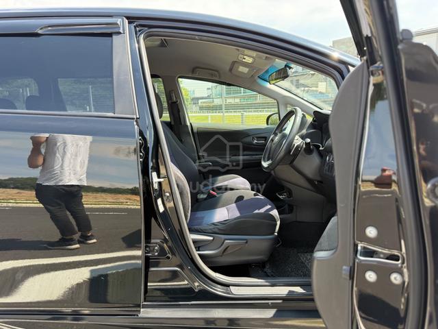 2014 Toyota WISH 1.8 S FACELIFT (A) Good Condition - 4