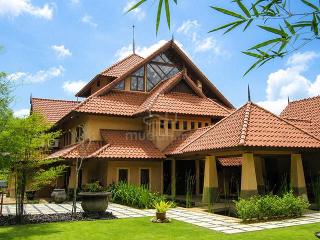 Freehold 3.5 Storey Bungalow Country Heights, Kajang 1