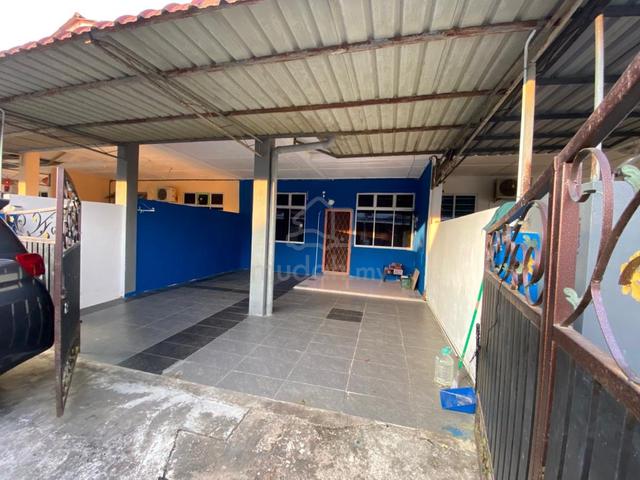 Tmn Sentah Siburan, Siburan Town Batu 17, 1 Tingkat Tengah 1