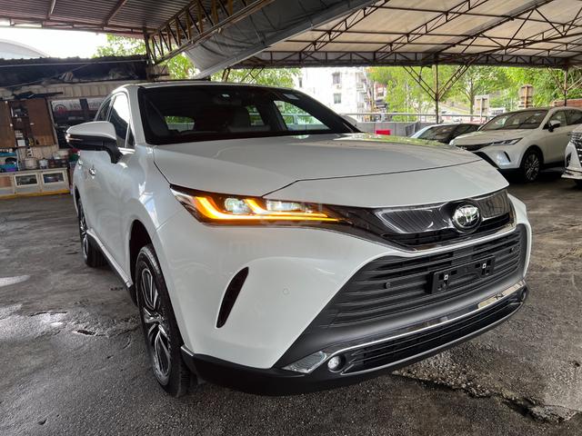 Toyota HARRIER 2.0 G 2TONES GRADE 5A 2023 JPN UNRE - 4
