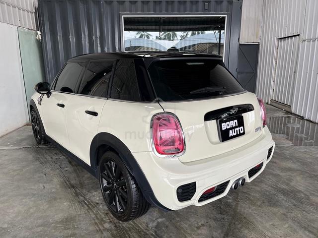 Mini Cooper S 2.0 F55 4 Doors Low Mileage - 3