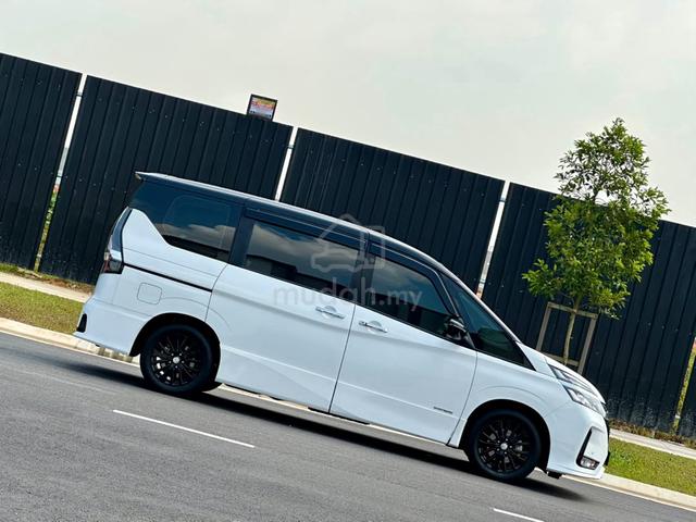 NISSAN SERENA 2.0 S-HYBRID PREMiUM HIGHWAY🔥 - 2