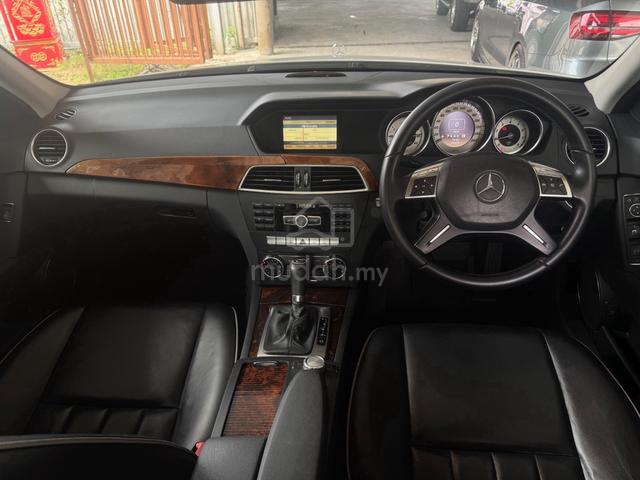 2012 Mercedes Benz C200 CGI 7-SPEED FACELIFT (CKD) - 5